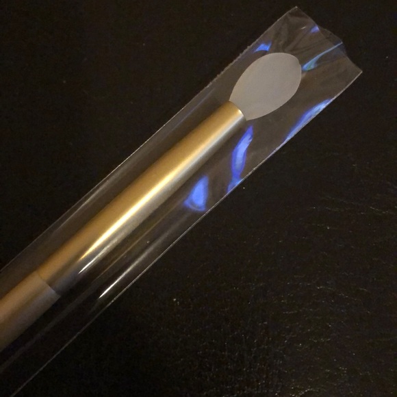 ⚡️Morphe Brushes & Case ⚡️ - Picture 5 of 12